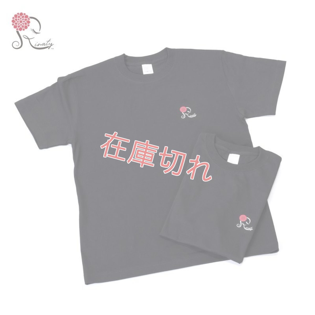 画像1: 写真家"Rinaty" オリジナルロゴ入りTシャツ(黒) (1)